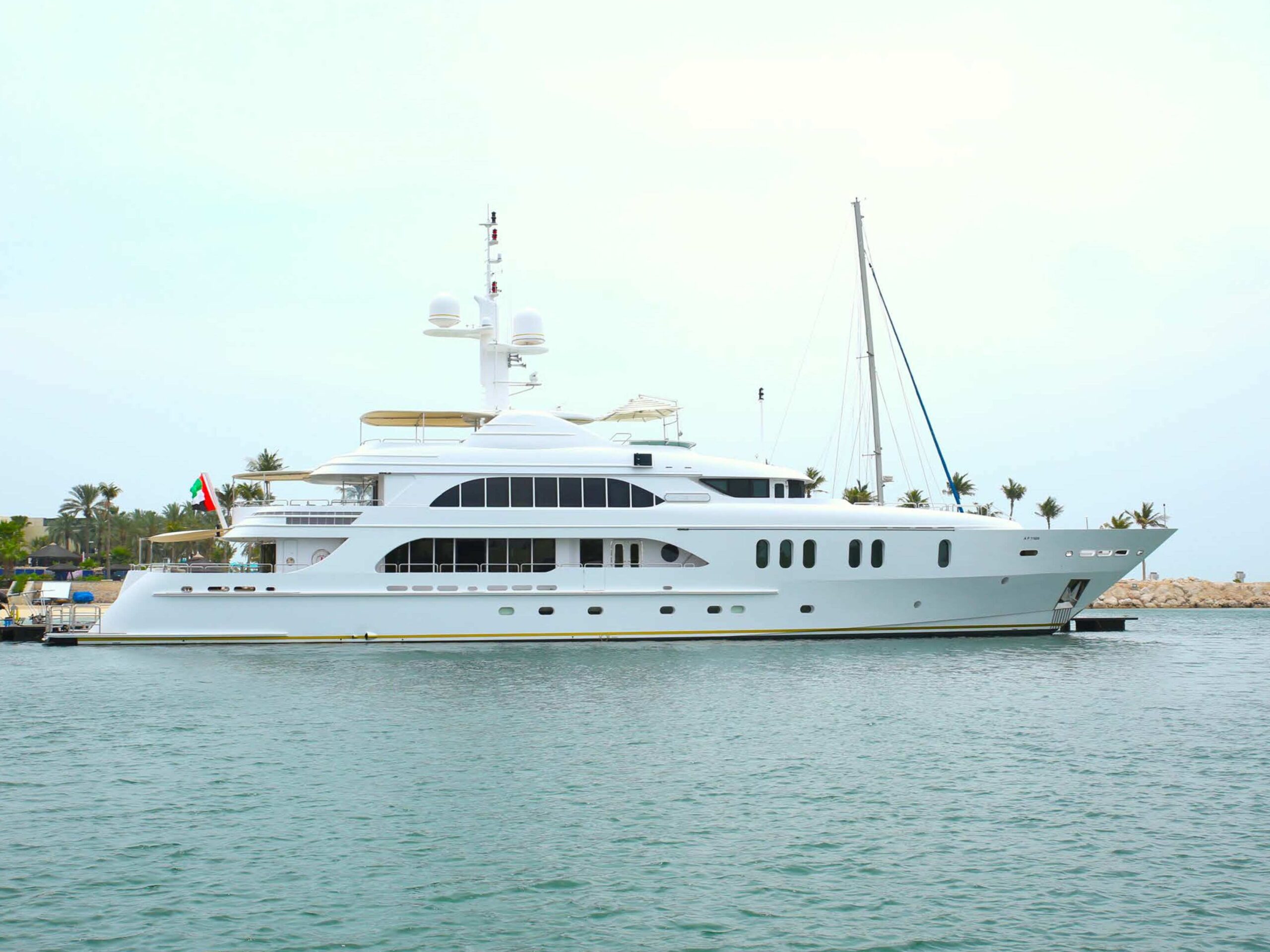 164 ft yacht
