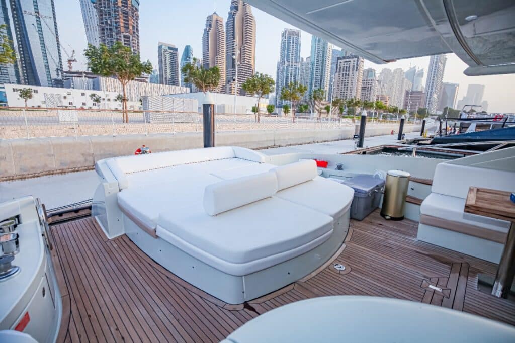 Azimut Luxury 68 ft Yacht 3